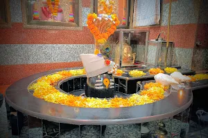 वर्नेश्वर महादेव मंदिर image