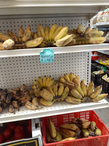 Grocery Store «Import Emporium», reviews and photos, 5503 S Broadway Ave, Tyler, TX 75703, USA