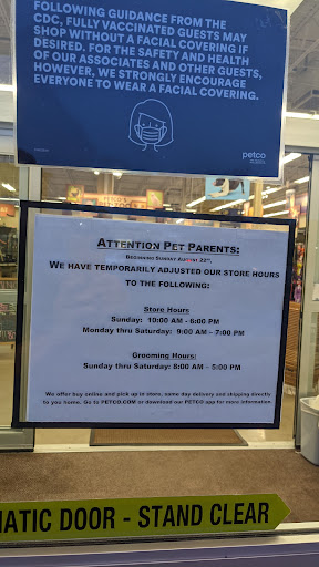 Pet Supply Store «Petco Animal Supplies», reviews and photos, 16710 Royalton Rd, Strongsville, OH 44136, USA