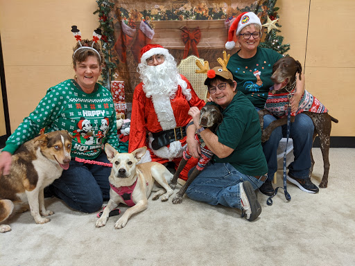 Pet Supply Store «PetSmart», reviews and photos, 12483 Limonite Ave, Mira Loma, CA 91752, USA