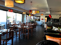 Atmosphère du Restaurant vietnamien Pouss Pouss à Six-Fours-les-Plages - n°17