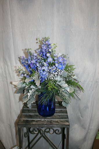 Florist «Greenlawn Florist», reviews and photos, 841 Pulaski Rd, Greenlawn, NY 11740, USA
