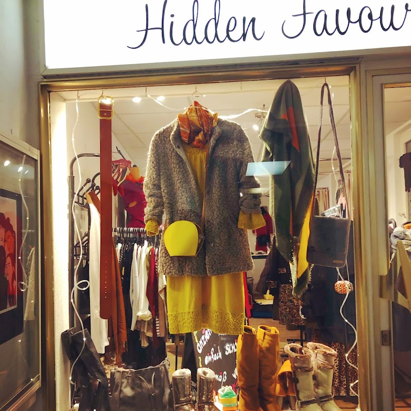 "Hidden Favourites" Second-Hand Mode für Frauen