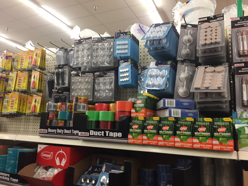 Dollar Store «Dollar Tree», reviews and photos, 1755 Mt Hood Ave #110, Woodburn, OR 97071, USA