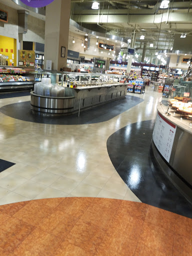 Grocery Store «Harris Teeter», reviews and photos, 8200 Crestwood Heights Dr, McLean, VA 22102, USA