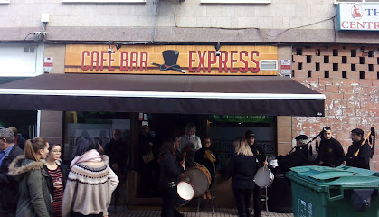 Cafe Bar Express - 39400 Los Corrales de Buelna, Cantabria, Spain