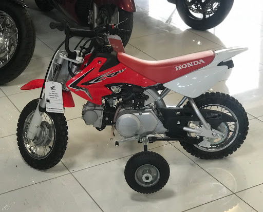 Motorcycle Dealer «Crossbay Motorsports of Howard Beach», reviews and photos, 164-01 Cross Bay Blvd, Howard Beach, NY 11414, USA