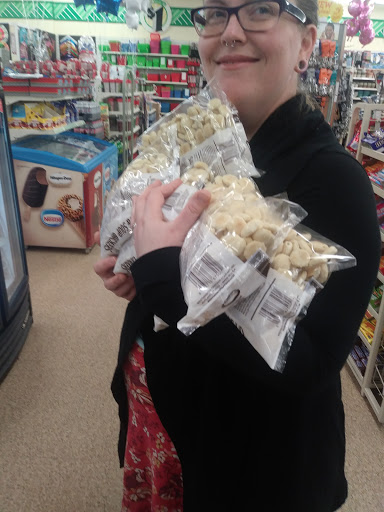 Dollar Store «Dollar Tree», reviews and photos, 2485 SW Cherry Park Rd, Troutdale, OR 97060, USA