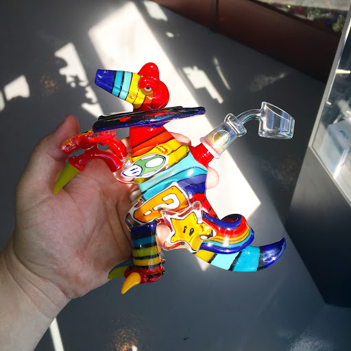 Gift Shop «Headventure Smoke Shop», reviews and photos, 2359 Plainfield Rd #2, Crest Hill, IL 60403, USA