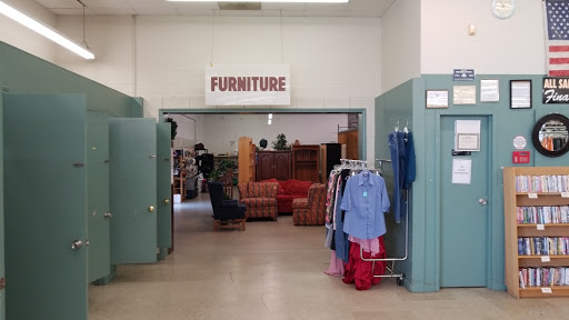 Thrift Store «Maj-R Thrift & Discount Store Grandview», reviews and photos, 1500 Main St, Grandview, MO 64030, USA