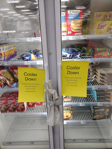 Grocery Store «Safeway», reviews and photos, 2001 McHenry Ave Suite C, Modesto, CA 95350, USA