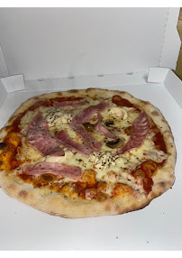 Plats et boissons du Pizzas à emporter Le Cabanon à Pizzas - Caluire à Caluire-et-Cuire - n°1