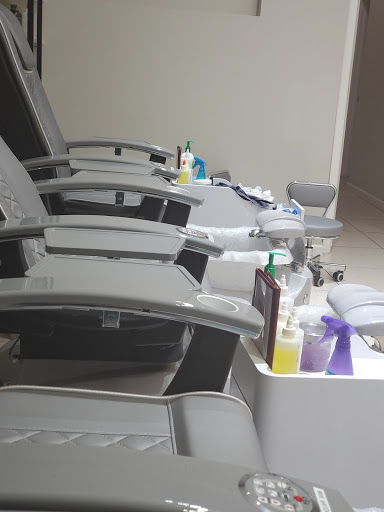 Nail Salon «Beauty Sense Nails and Spa», reviews and photos, 11085 Resort Road #403, Ellicott City, MD 21042, USA