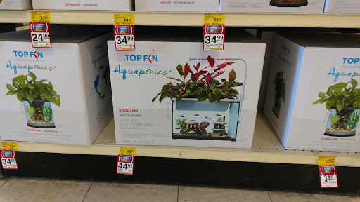 Shopping Mall «Crossroads Shopping Center», reviews and photos, 229 Hartford Ave, Bellingham, MA 02019, USA