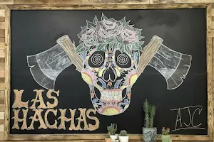 Las Hachas image