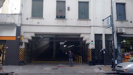 Garage Anchorena 1247