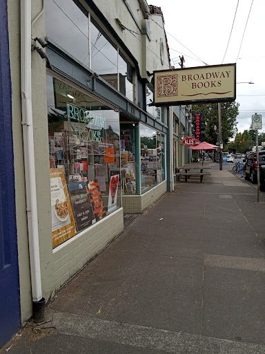 Book Store «Broadway Books», reviews and photos, 1714 NE Broadway St, Portland, OR 97232, USA