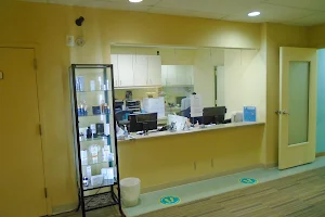 The Dermatologic Surgery Center of Washington image