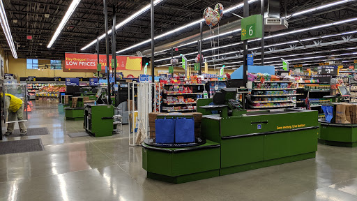 Supermarket «Walmart Neighborhood Market», reviews and photos, 1840 NW 9th St, Corvallis, OR 97330, USA
