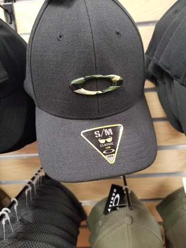 Army & Navy Surplus Shop «US Patriot Tactical», reviews and photos, 16298 Fort Campbell Blvd, Oak Grove, KY 42262, USA