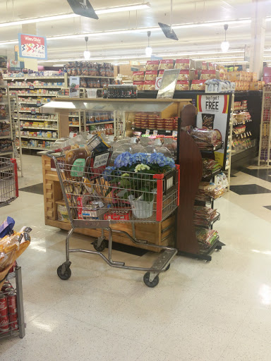 Grocery Store «Winn-Dixie», reviews and photos, 604 Crandon Blvd, Key Biscayne, FL 33149, USA