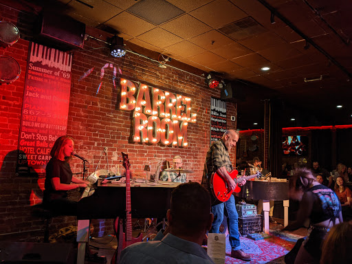 Bar «The Barrel Room», reviews and photos, 105 NW 3rd Ave, Portland, OR 97209, USA