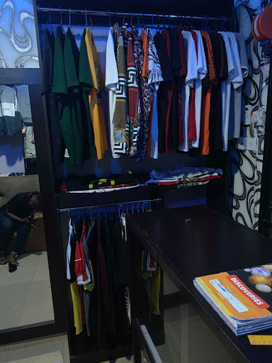 BEST EMPIRE COLLECTIONS, Ugbighoko q, Shop 12. 1st, Utagban Junction, Ekenwa Rd, Benin City, Nigeria, Clothing Store, state Edo