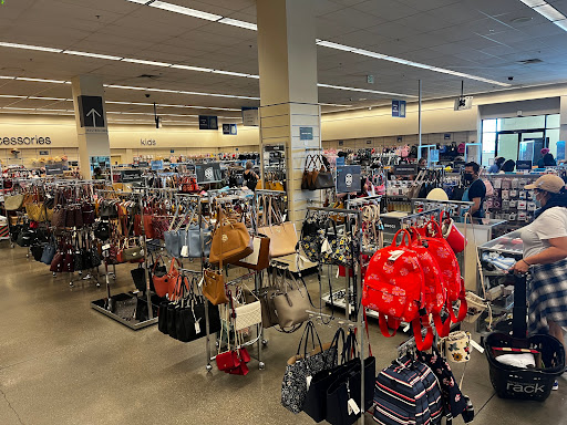Department Store «Nordstrom Rack Glendale Fashion Center», reviews and photos, 227 N Glendale Ave, Glendale, CA 91206, USA