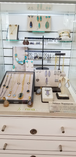 Jewelry Repair Service «The Jewelry Doctor», reviews and photos, 4376 Northlake Blvd, Palm Beach Gardens, FL 33410, USA