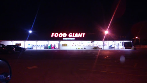 Grocery Store «Food Giant», reviews and photos, 410 E Legion Dr, Princeton, KY 42445, USA