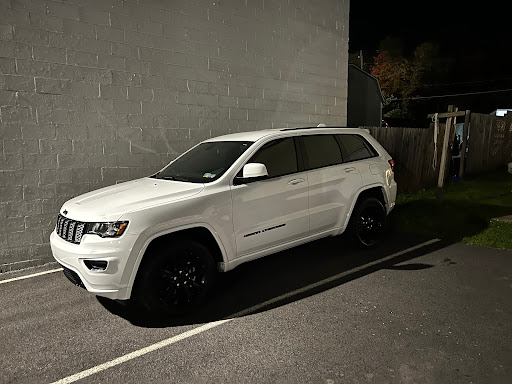 Car Dealer «Dodge Chrysler Jeep City», reviews and photos