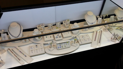 Jewelry Store «Meridian Diamond Co», reviews and photos, 780 Holcomb Bridge Rd, Roswell, GA 30076, USA