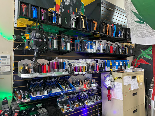 Tobacco Shop «Peace Pipe Smoke Shop», reviews and photos, 3282 El Camino Real, Santa Clara, CA 95051, USA