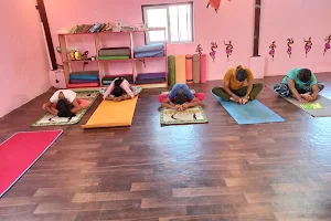 Agam yoga maiyam image