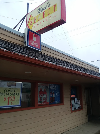 Noels Market, 315 N Gaither St, Siletz, OR 97380, USA, 