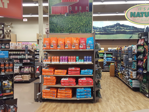 Pet Supply Store «Petco Animal Supplies», reviews and photos, 10315 E Shelby Dr, Collierville, TN 38017, USA