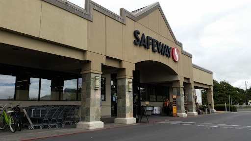 Grocery Store «Safeway», reviews and photos, 401 S. Roosevelt, Seaside, OR 97138, USA