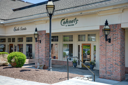 Beauty Salon «Cahoots Hair Design», reviews and photos, 51 E Main St #18, Avon, CT 06001, USA