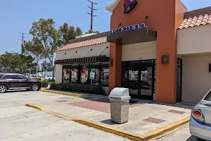 Taco Bell image