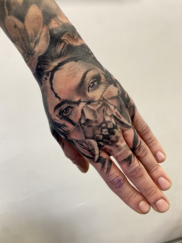 Recenzie Recoil free art atelier v Trnava - Tetovací salón