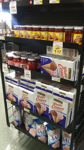 Supermarket «Cash Saver Grocery», reviews and photos, 3044 Wilson Ave, Louisville, KY 40211, USA