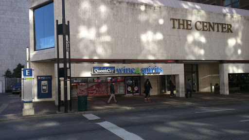 Liquor Store «QueenCity Wine&Spirits - Lottery - Soda - Snacks - Craft Beer-», reviews and photos, 113 E 5th St, Cincinnati, OH 45202, USA