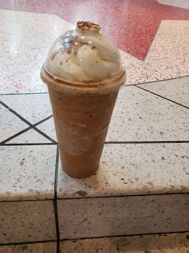 Coffee Shop «Starbucks», reviews and photos, 4900 13th Ave SW, Fargo, ND 58103, USA