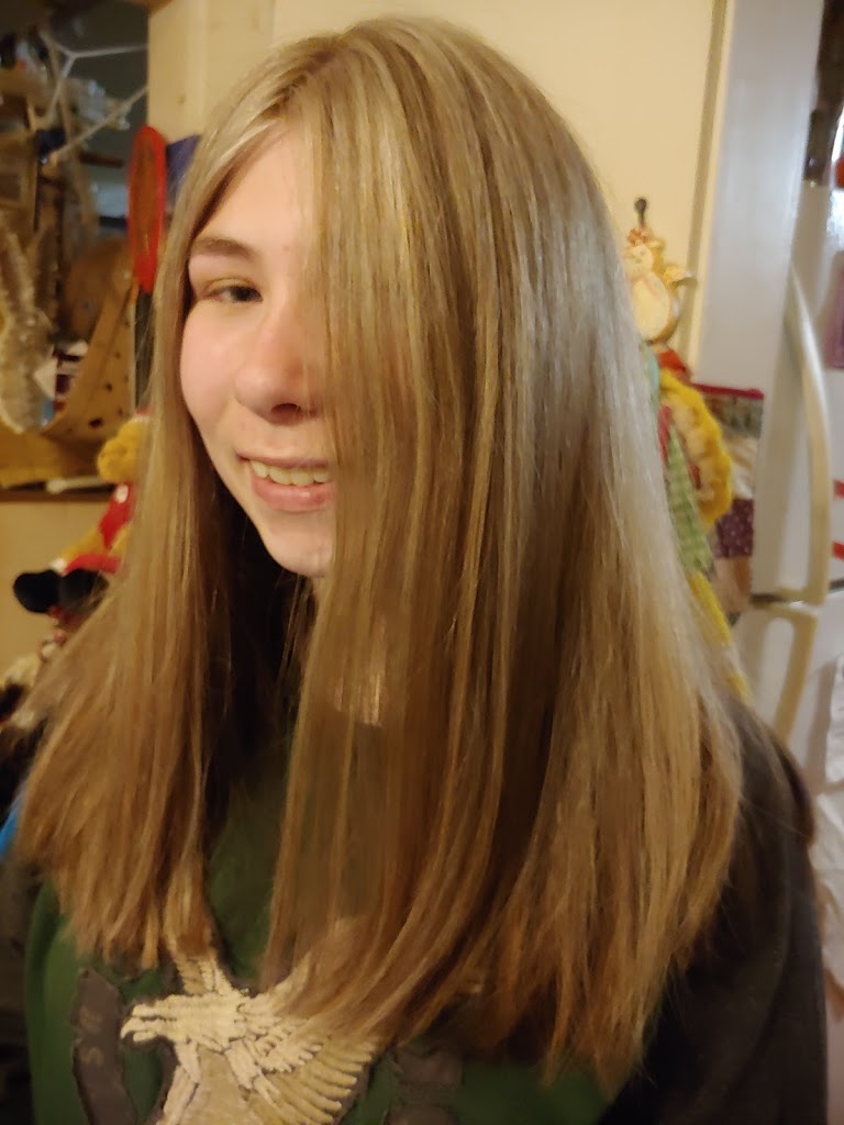 Free Spirit Hair & Med Spa 37327