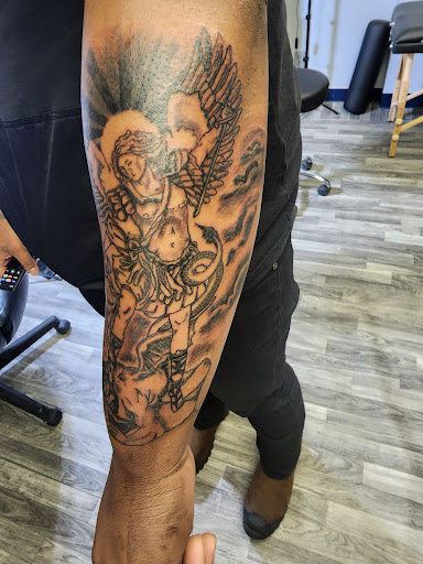 Explore bay area tattoo ideas, creative tattoo ideas in Sioux City, available at Tattoo Monkey