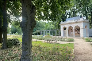 Pavillion im Rosengarten - Bürgerpark Pankow image