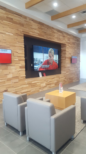 Toyota Dealer «Atkinson Toyota South Dallas», reviews and photos, 39660 Lyndon B Johnson Fwy, Dallas, TX 75237, USA