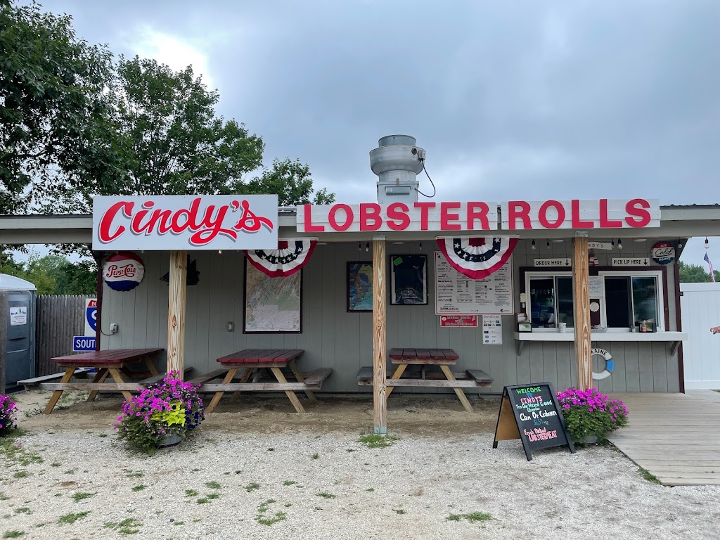 Cindy's Lobster Rolls 04032