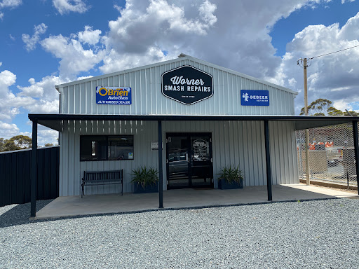 E.P & L.E Worner Smash Repairs