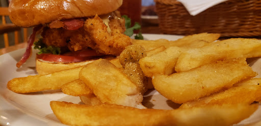 American Restaurant «Cracker Barrel Old Country Store», reviews and photos, 1301 League Line Rd, Conroe, TX 77304, USA